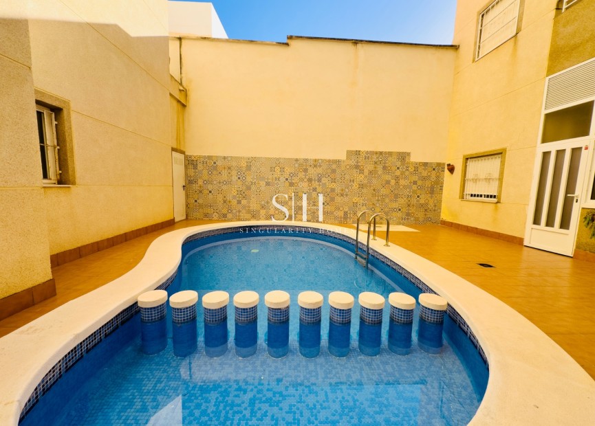 Reventa - Apartamento / piso - Torrevieja - Centro