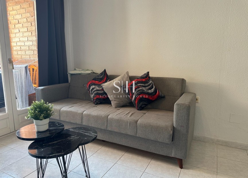 Reventa - Apartamento / piso - Torrevieja - Centro
