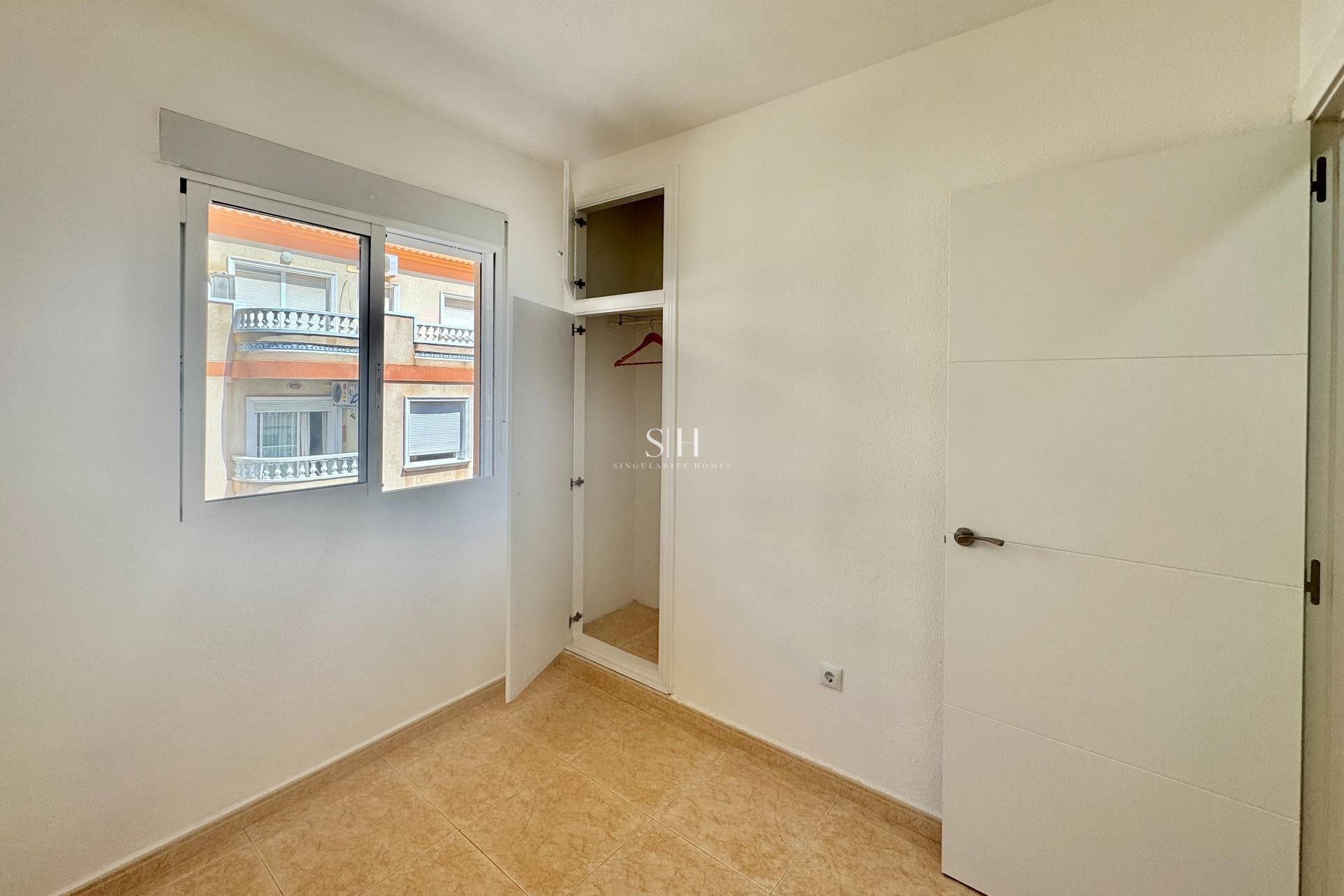 Reventa - Apartamento / piso - Torrevieja - Centro