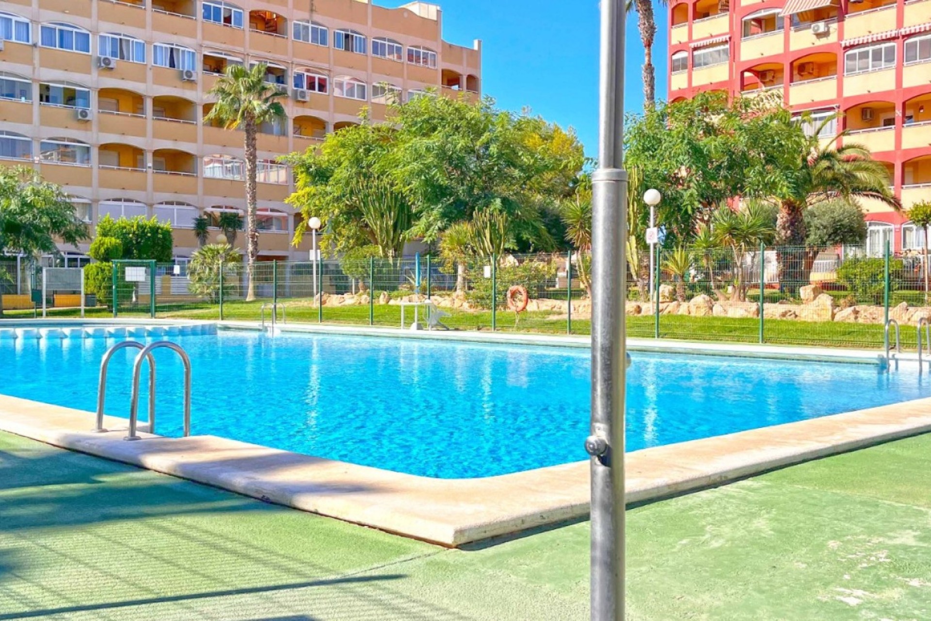 Reventa - Apartamento / piso - Torrevieja - Costa Blanca