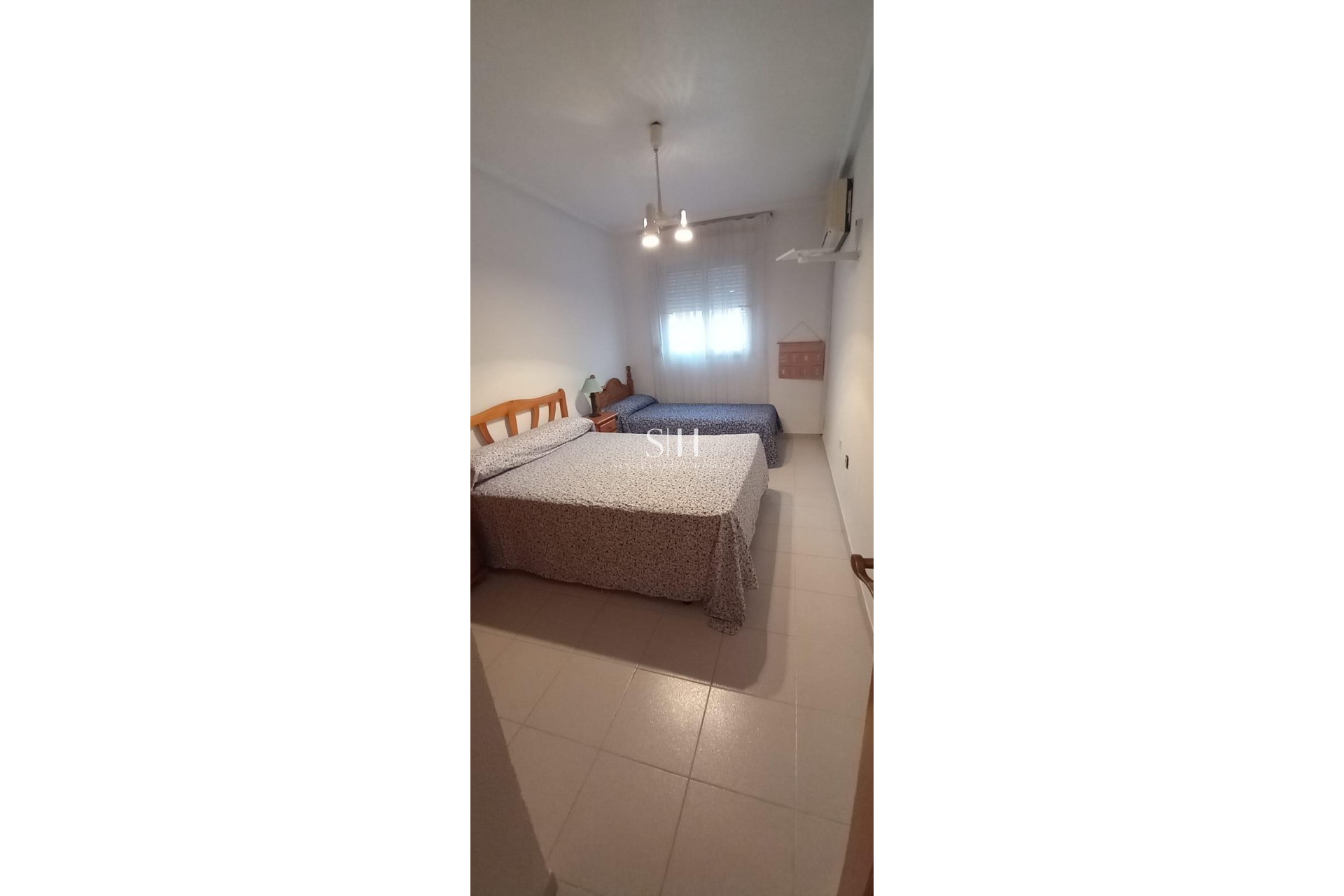 Reventa - Apartamento / piso - Torrevieja - El Acequión - Los Náufragos