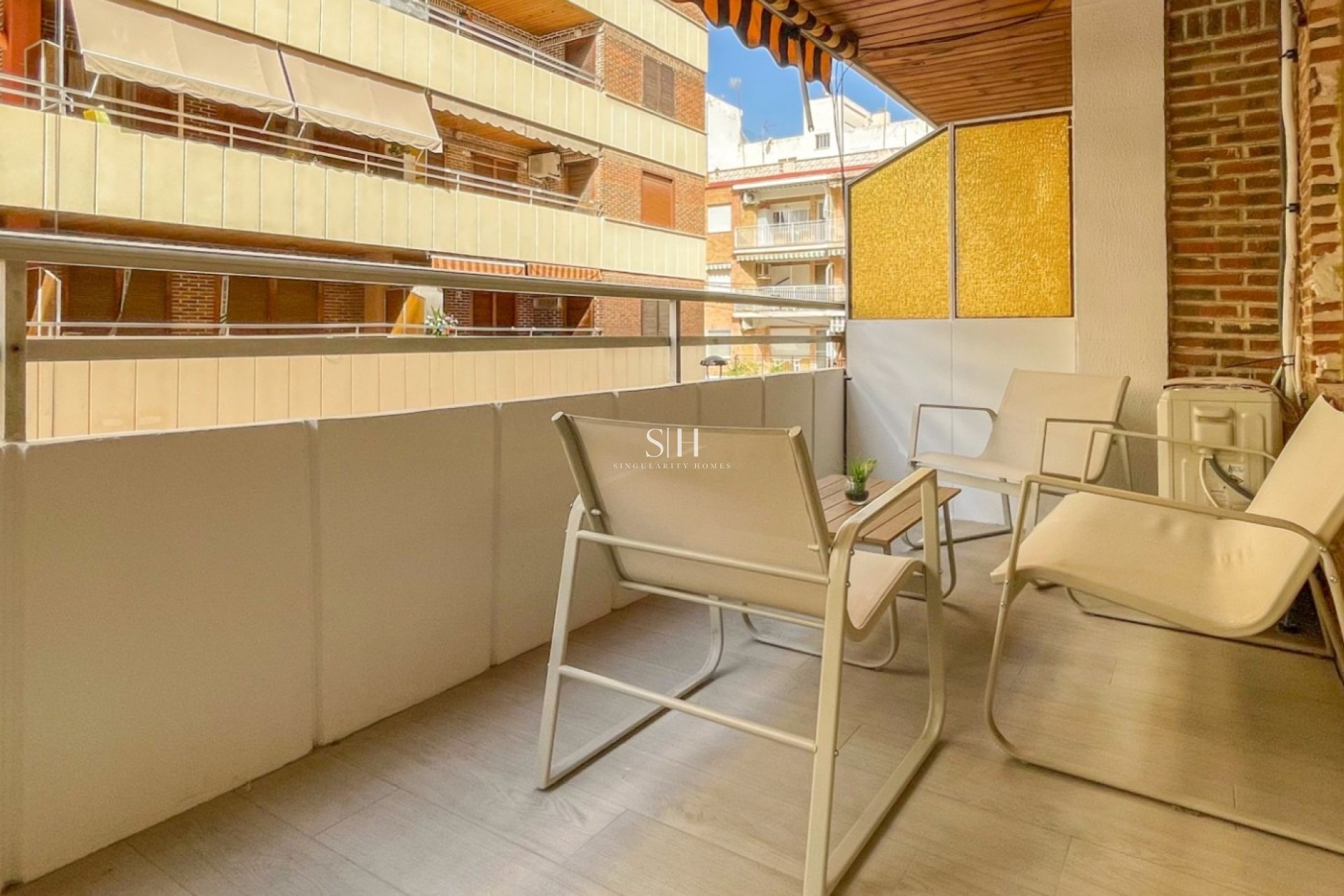 Reventa - Apartamento / piso - Torrevieja - El Acequión - Los Náufragos