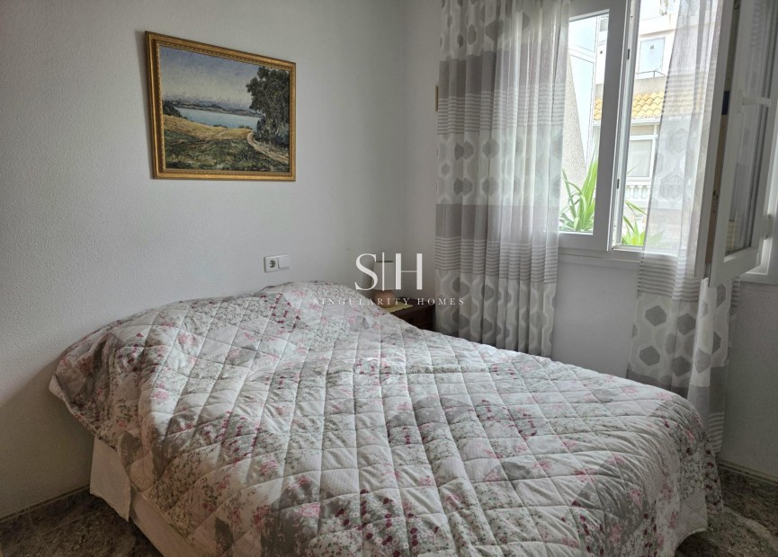 Reventa - Apartamento / piso - Torrevieja - Estacion De Autobuses