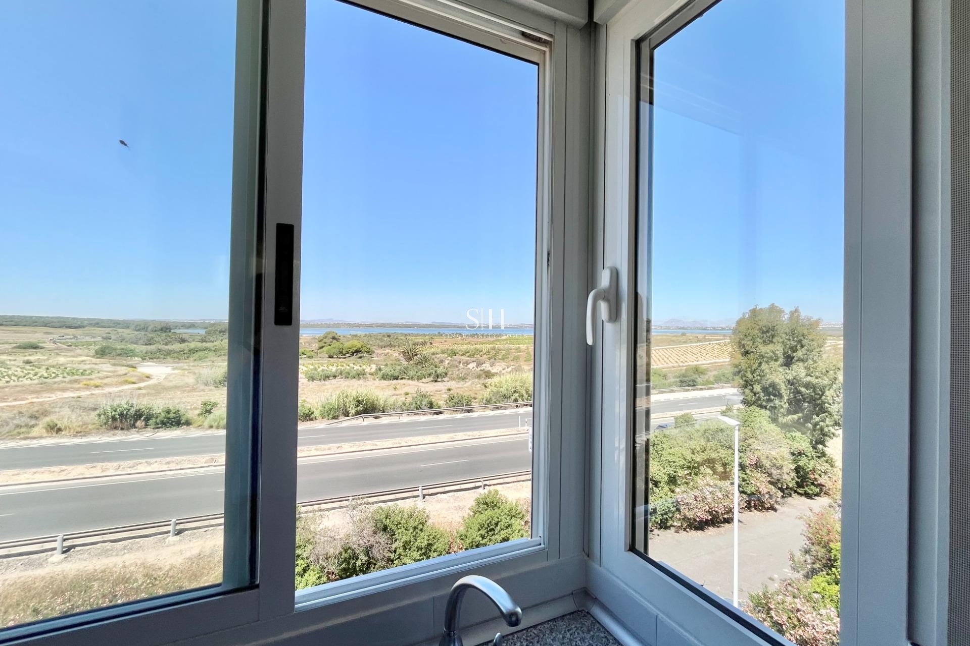 Reventa - Apartamento / piso - Torrevieja - La Mata pueblo
