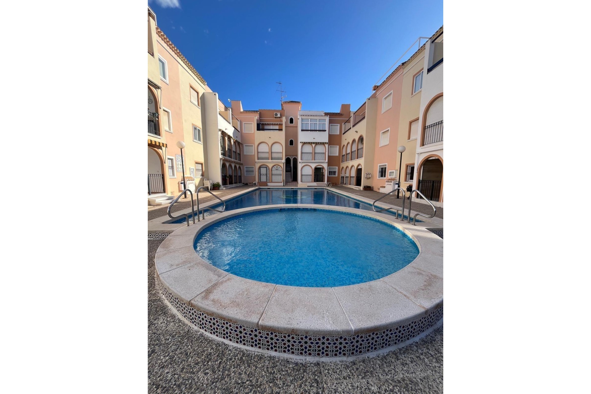 Reventa - Apartamento / piso - Torrevieja - La veleta