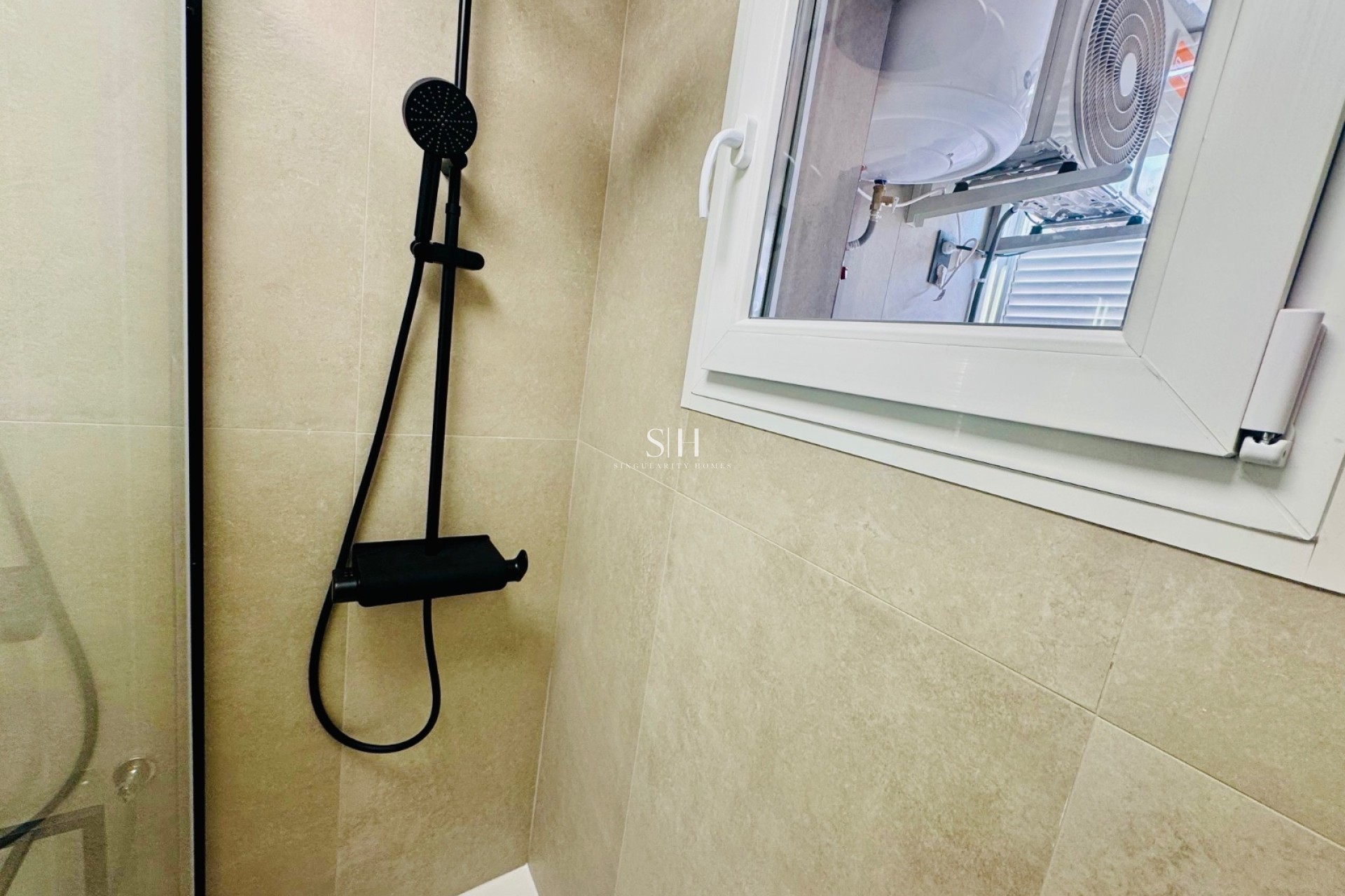 Reventa - Apartamento / piso - Torrevieja - PARQUE DE LAS NACIONES