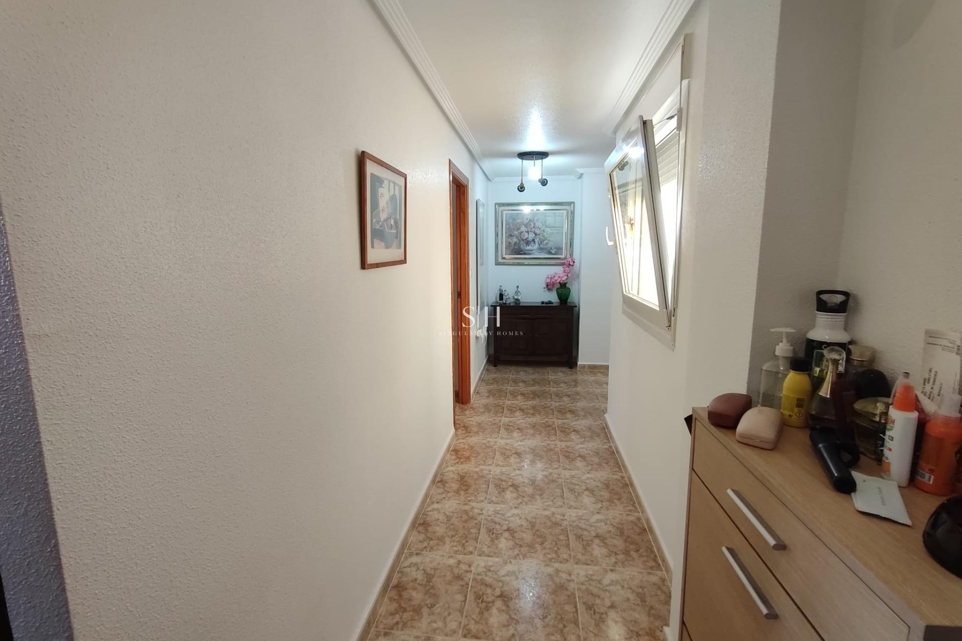 Reventa - Apartamento / piso - Torrevieja - Paseo Maritimo
