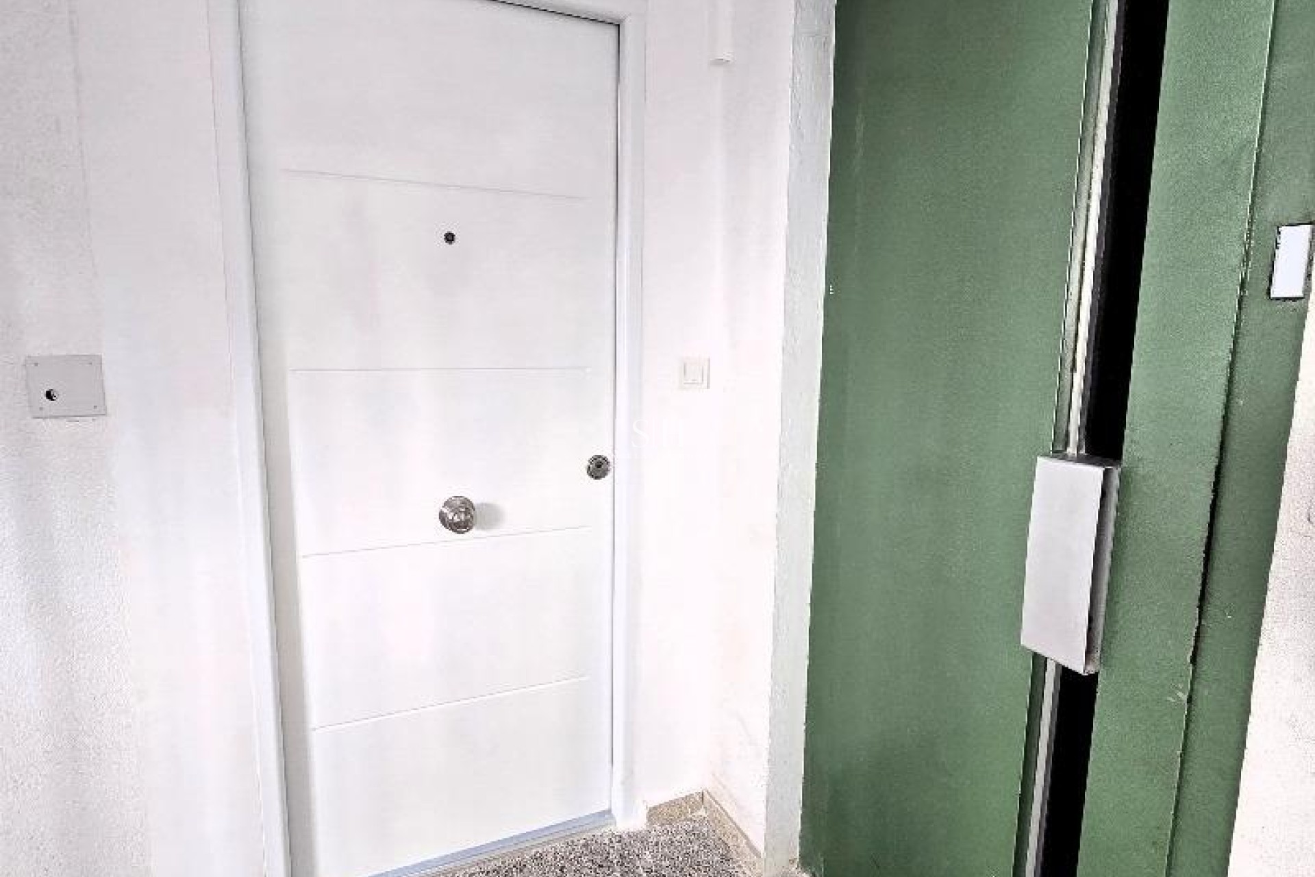 Reventa - Apartamento / piso - Torrevieja - Playa del Cura