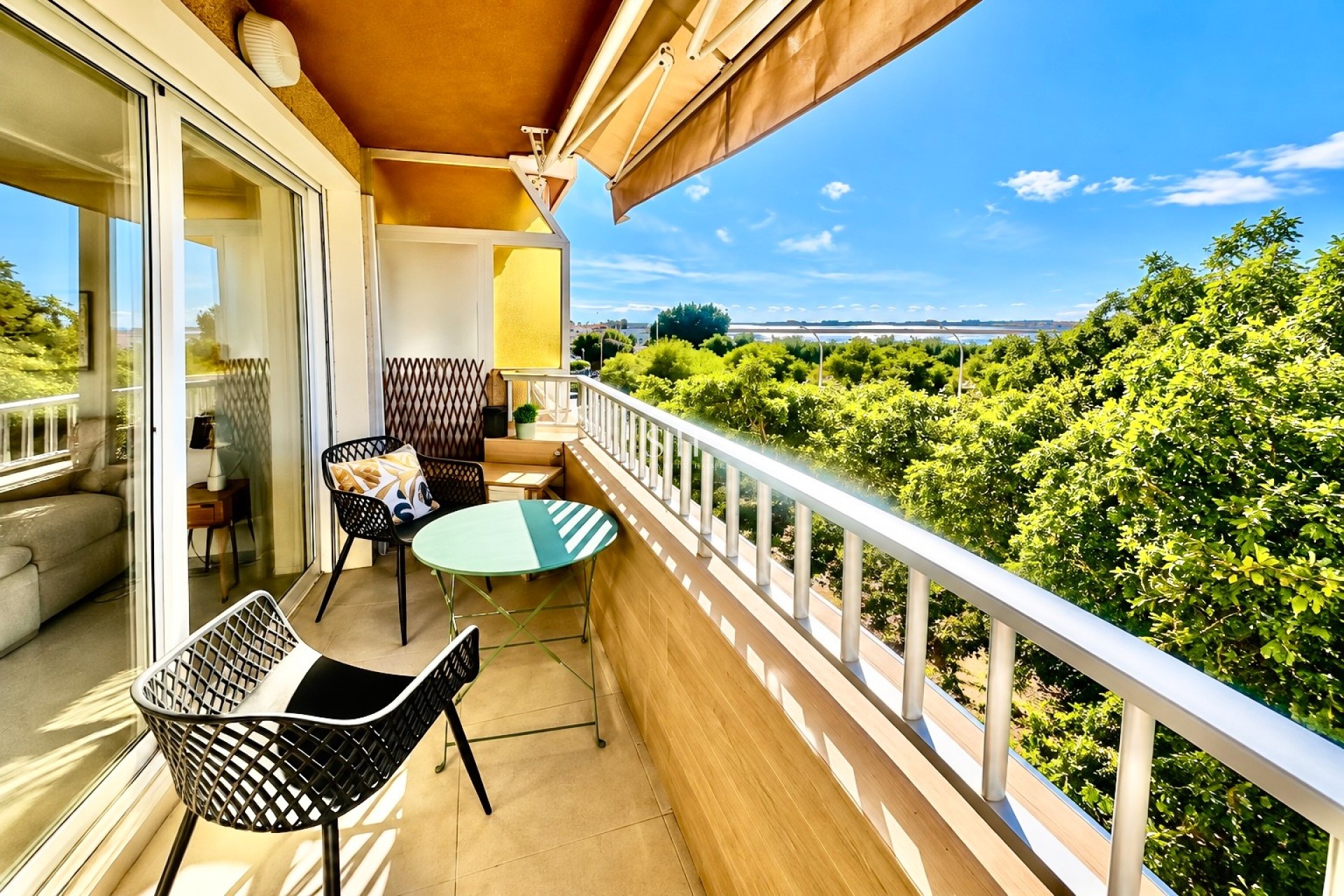 Reventa - Apartamento / piso - Torrevieja - Puerto