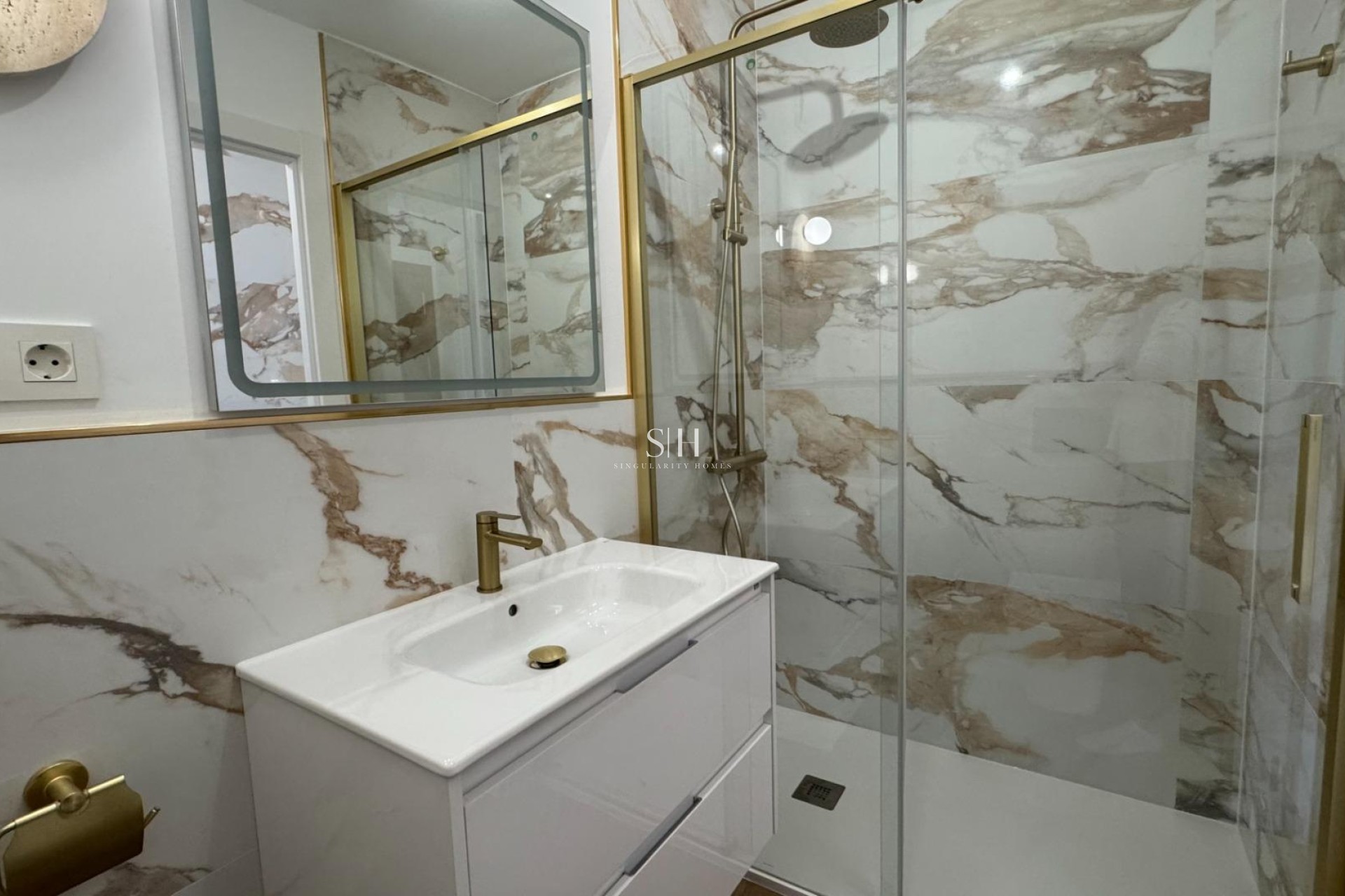 Reventa - Apartamento / piso - Torrevieja - Punta prima