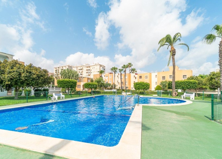 Reventa - Apartamento / piso - Torrevieja - Torreblanca