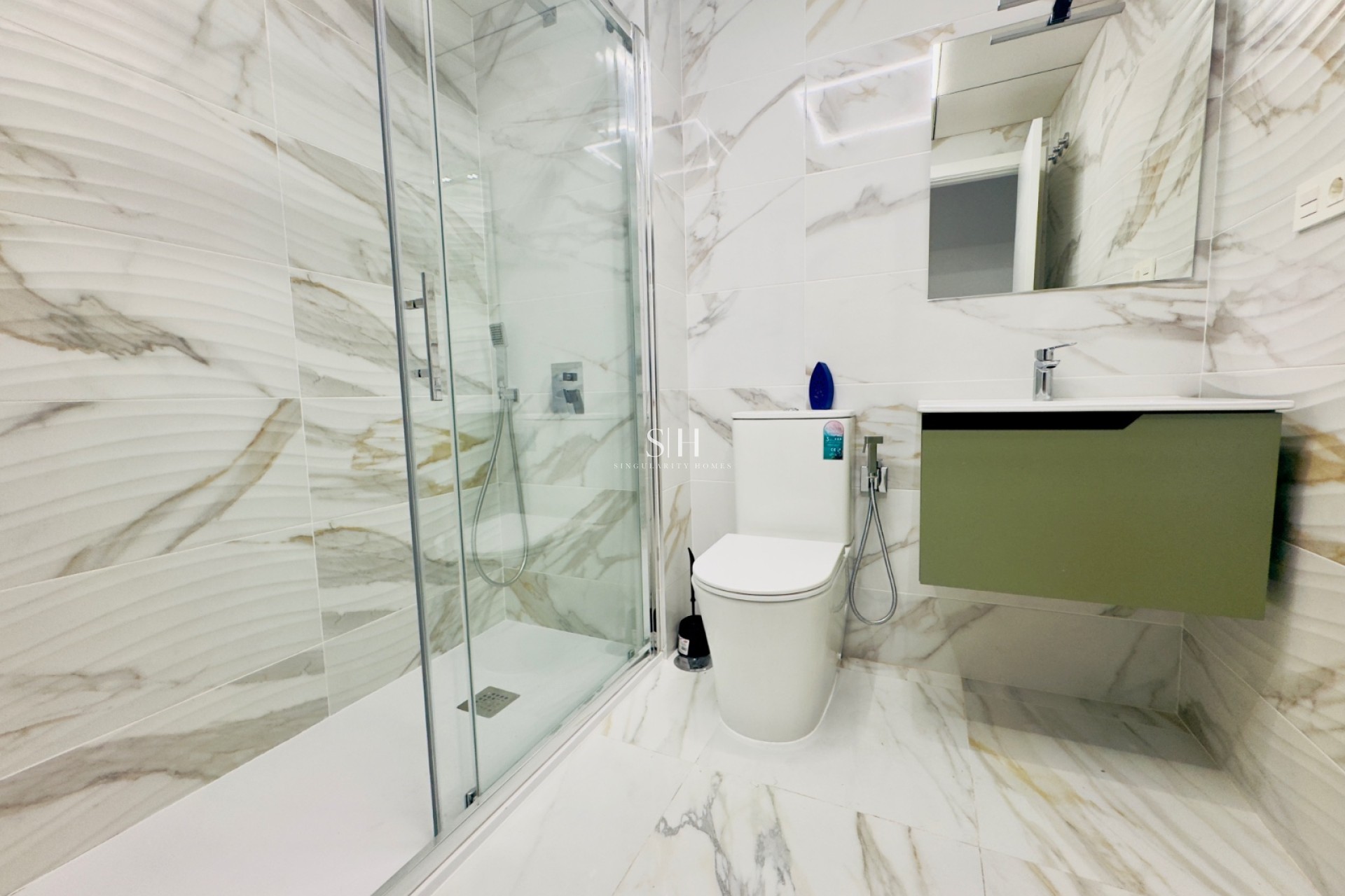 Reventa - Apartamento / piso - Torrevieja - Torrevieja*