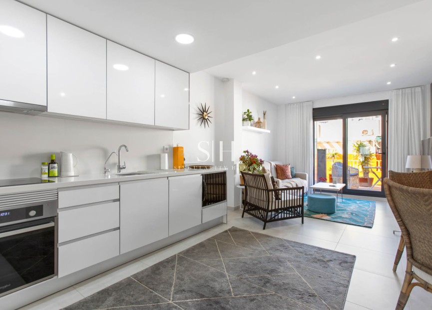 Reventa - Apartamento / piso - Torrevieja - Torrevieja*