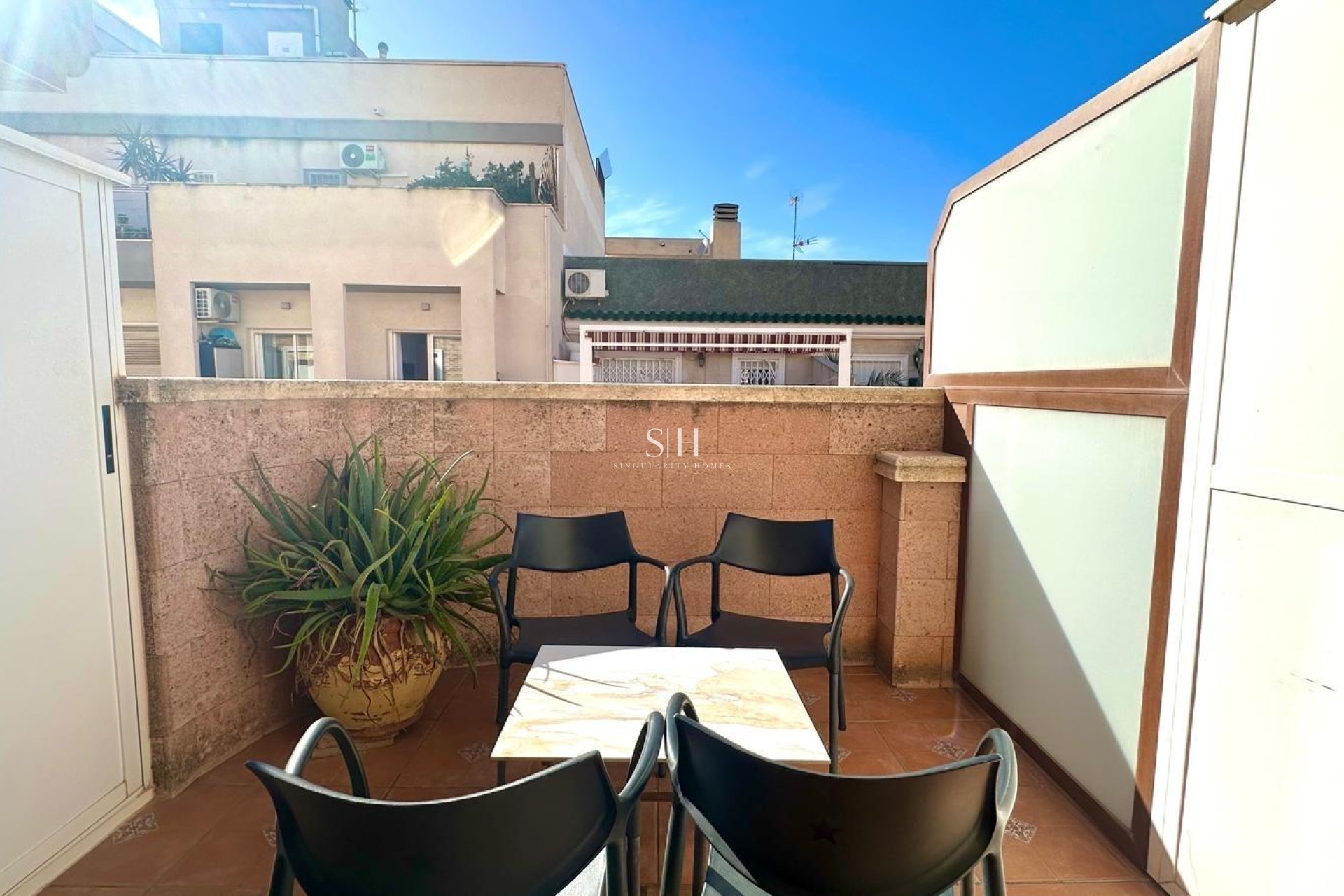 Reventa - Apartamento / piso - Torrevieja - Torrevieja*