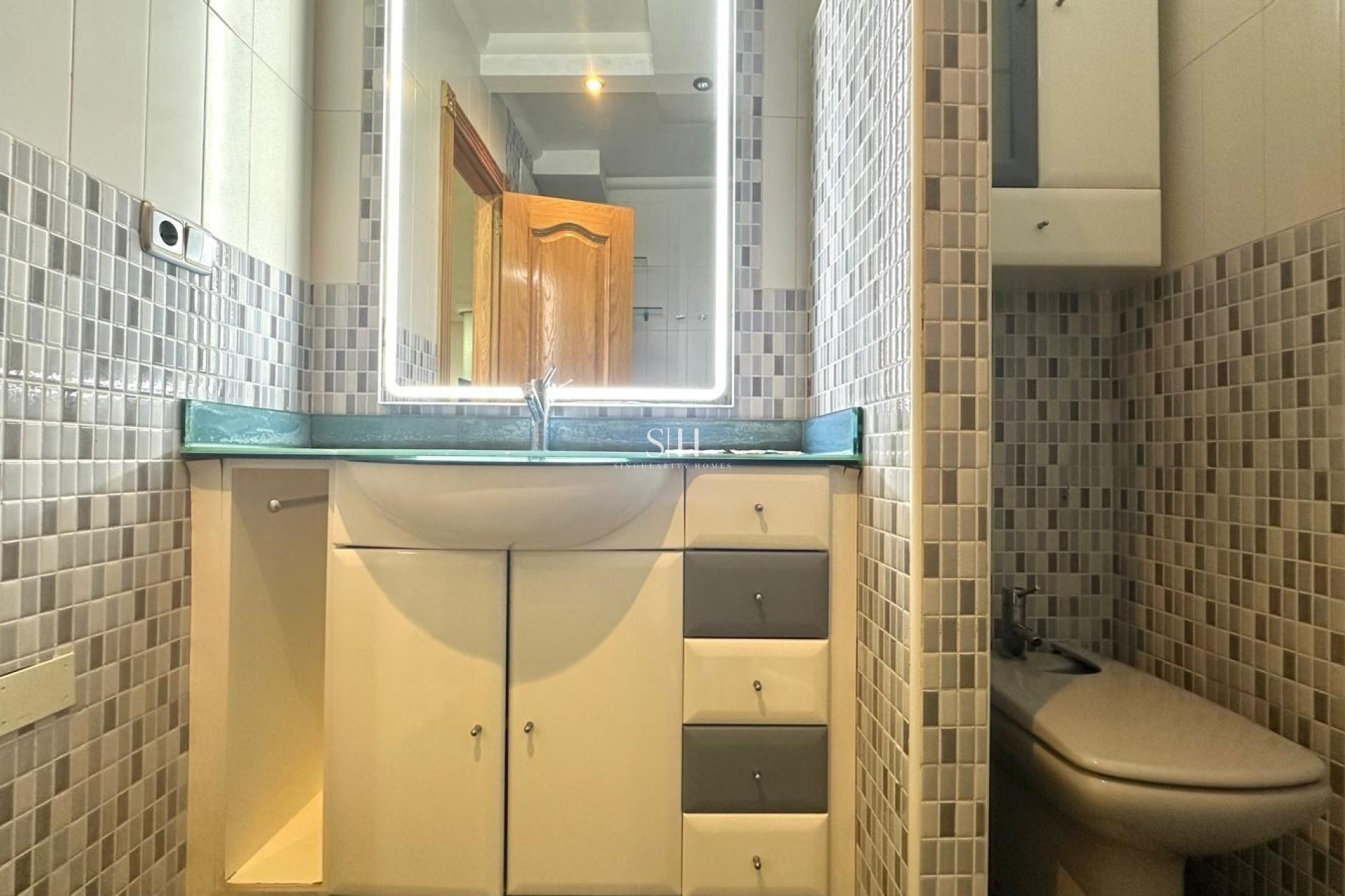 Reventa - Apartamento / piso - Torrevieja - Torrevieja*