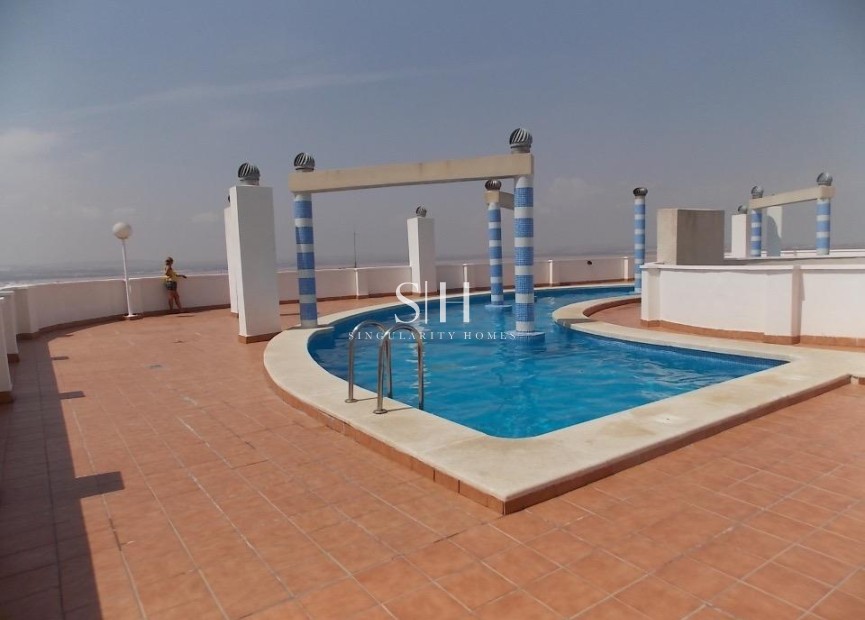 Reventa - Apartamento / piso - Torrevieja - Torrevieja*