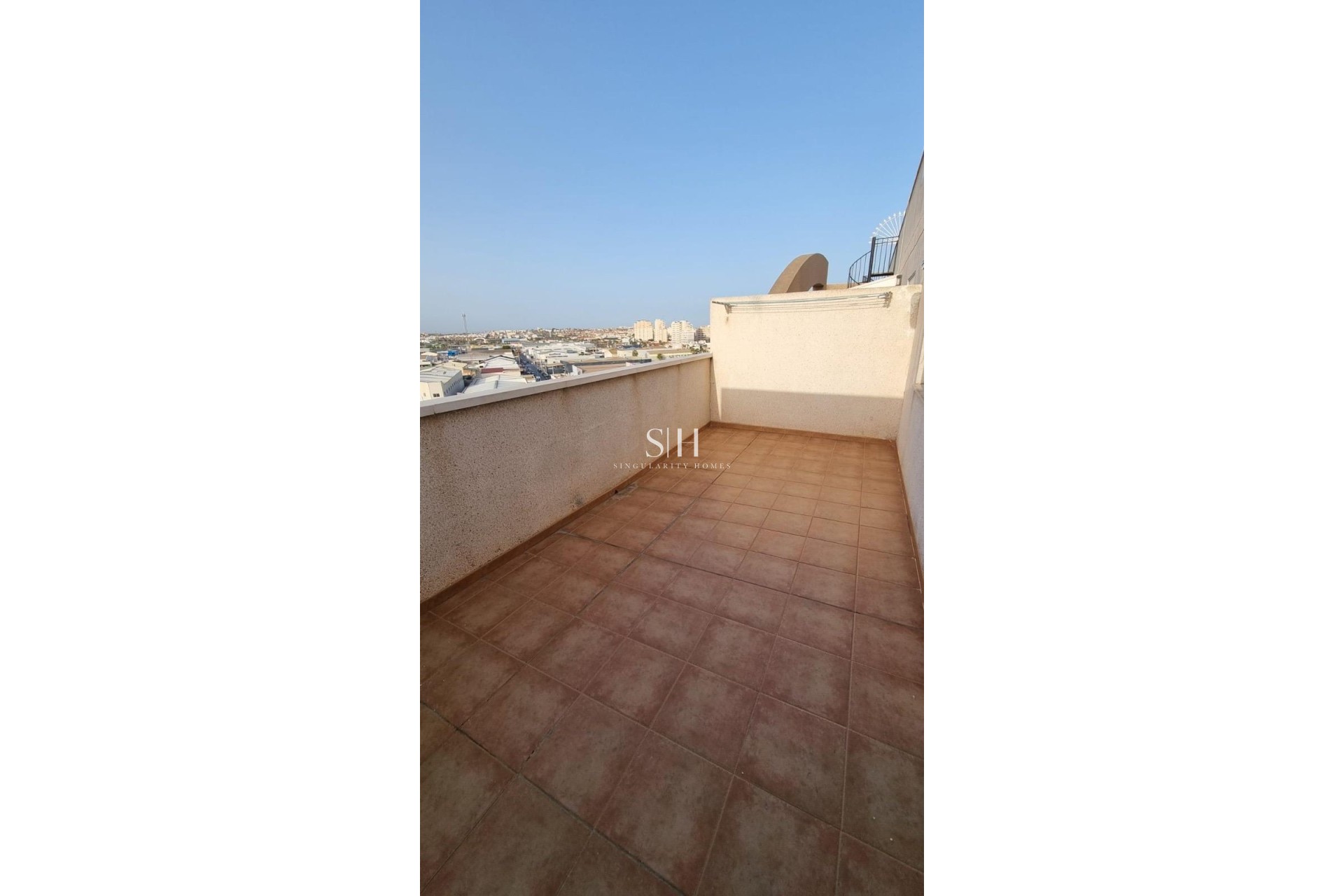Reventa - Apartamento / piso - Torrevieja - Torrevieja*