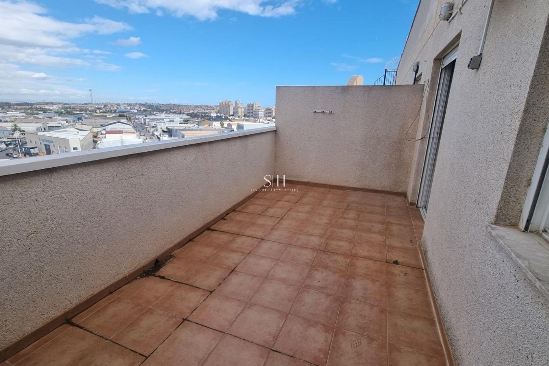 Reventa - Apartamento / piso - Torrevieja - Torrevieja*