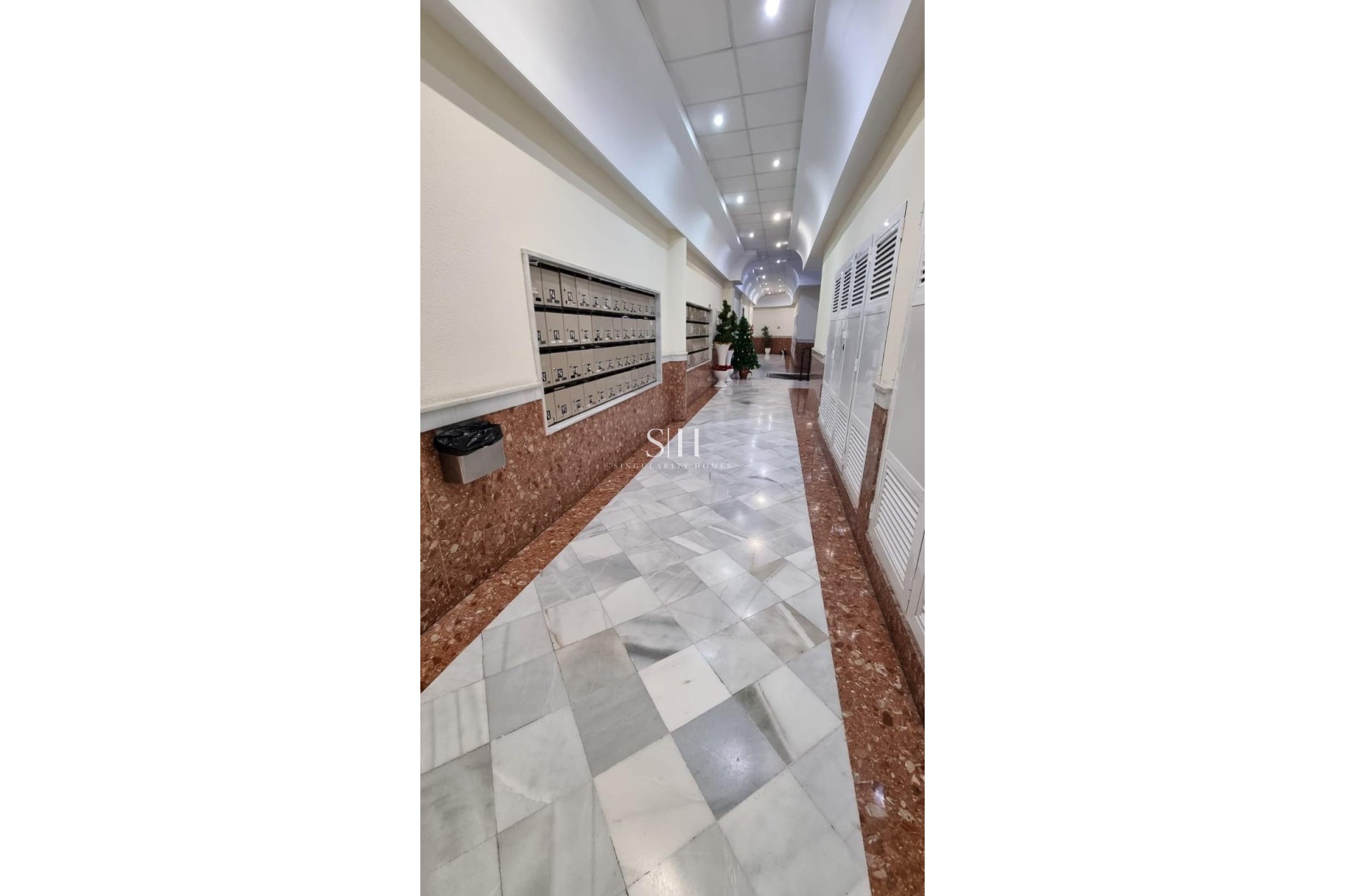 Reventa - Apartamento / piso - Torrevieja - Torrevieja*