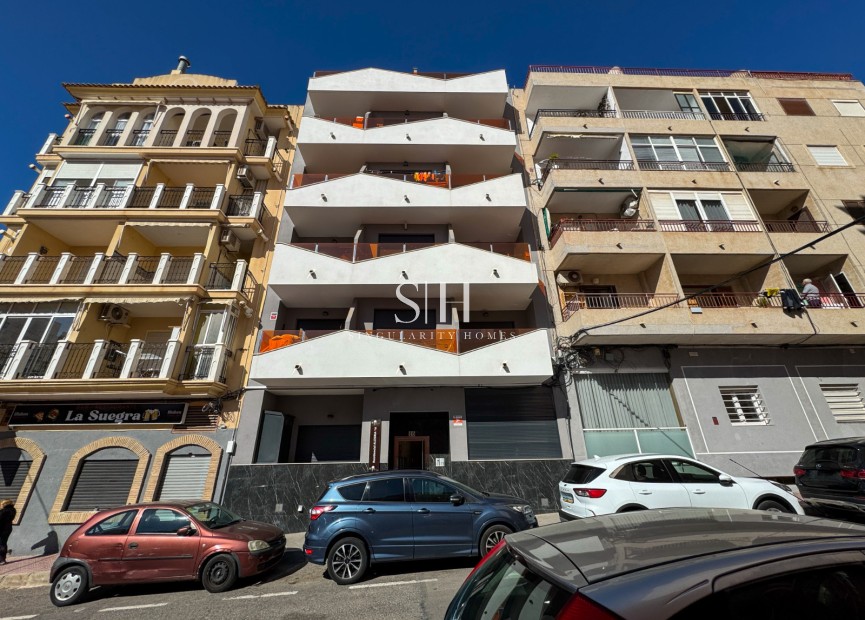 Reventa - Apartamento / piso - Torrevieja - Torrevieja*