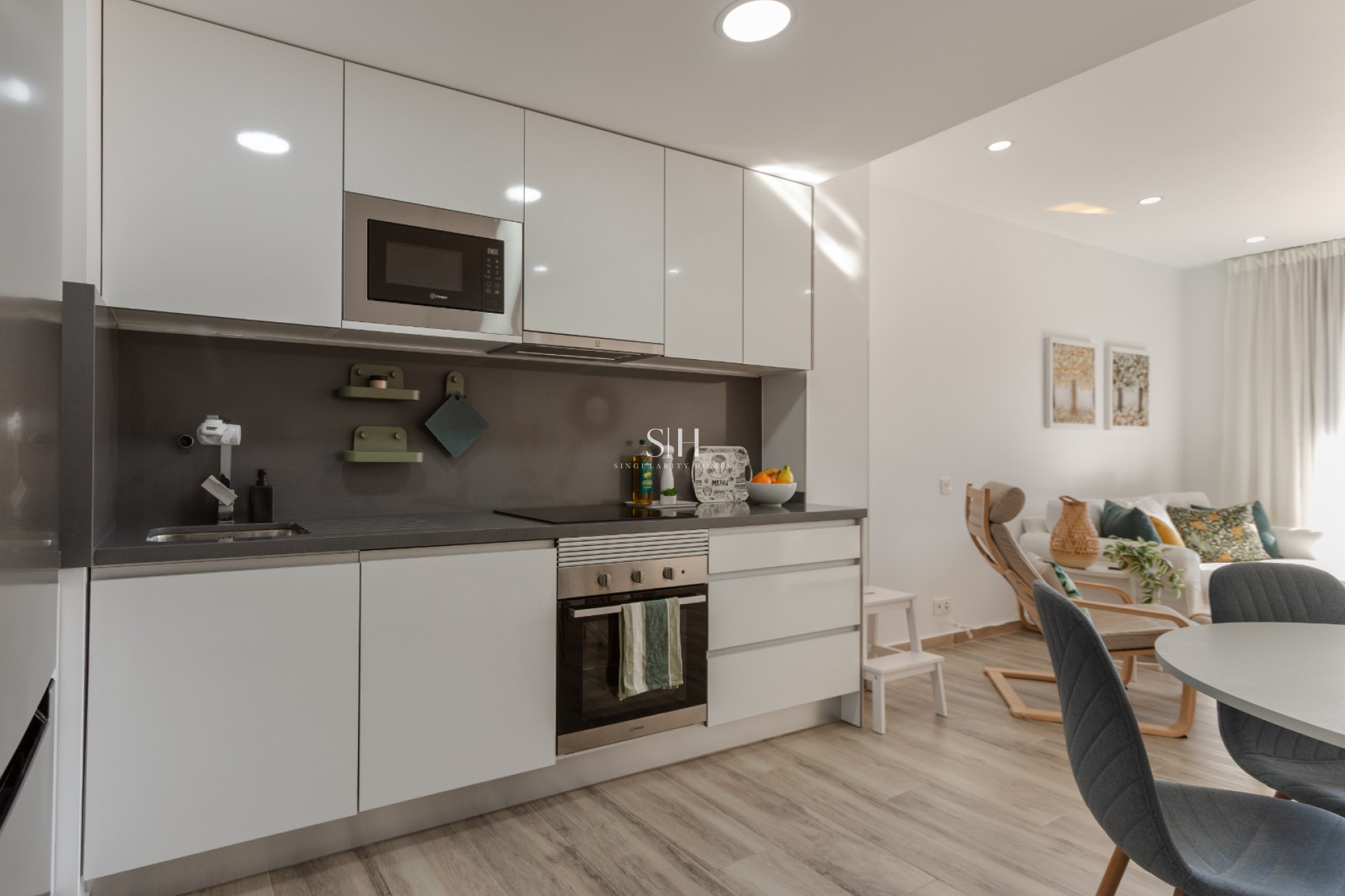 Reventa - Apartamento / piso - Torrevieja - Torrevieja*