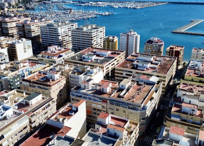 Reventa - Apartamento / piso - Torrevieja