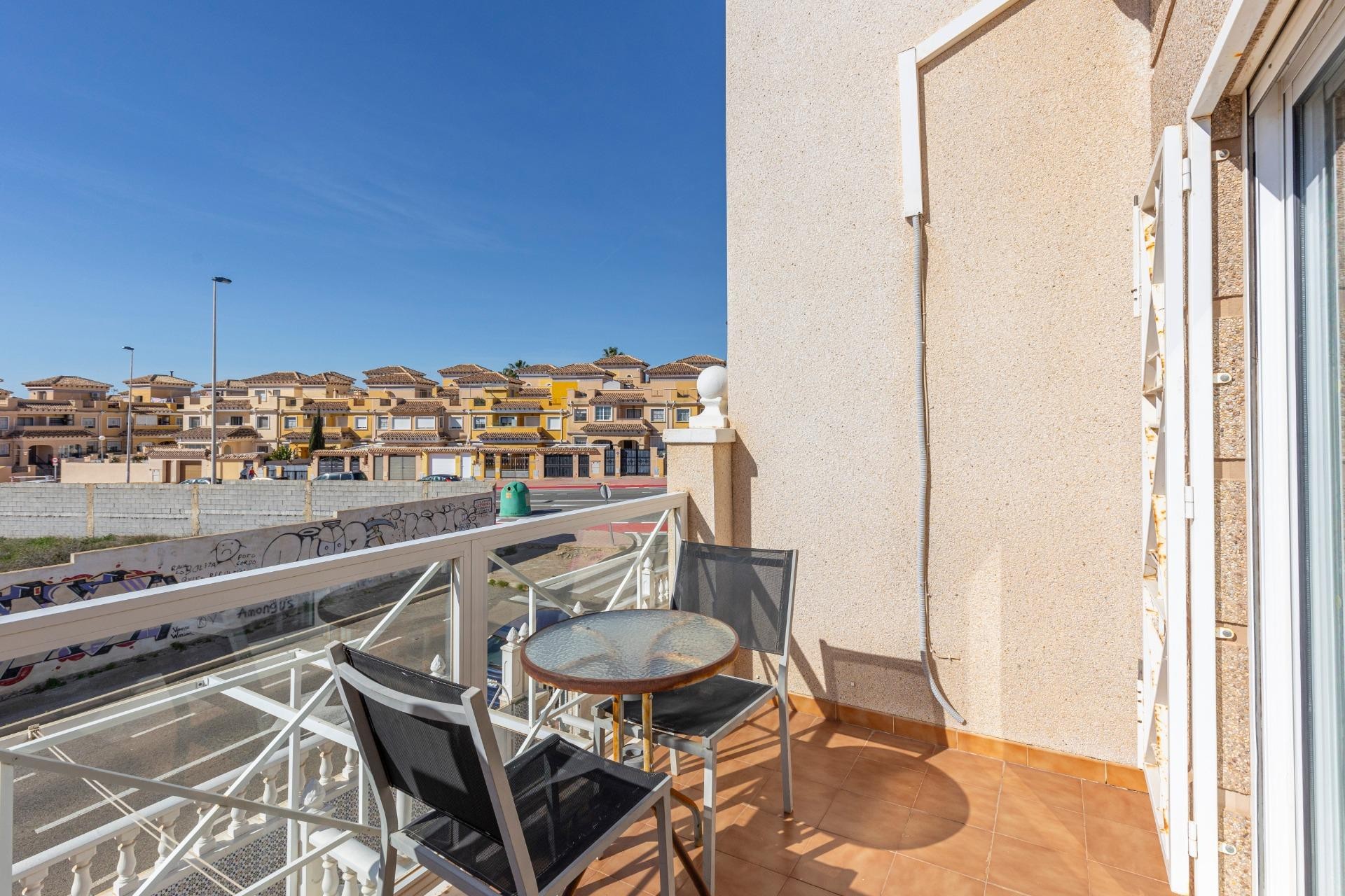 Reventa - Bungalow - Torrevieja - Aguas Nuevas 2