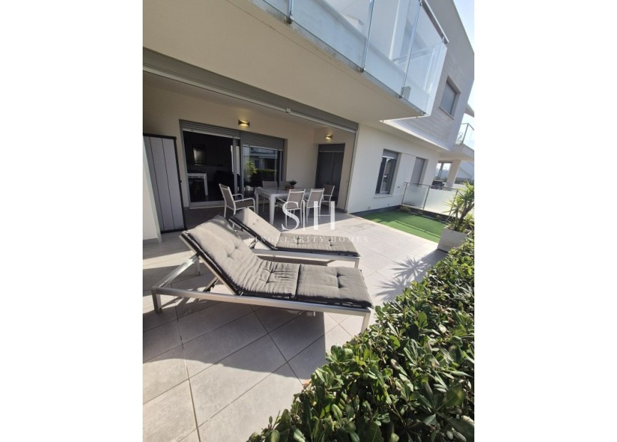 Reventa - Bungalow - Vista Bella Golf Resort - Inland