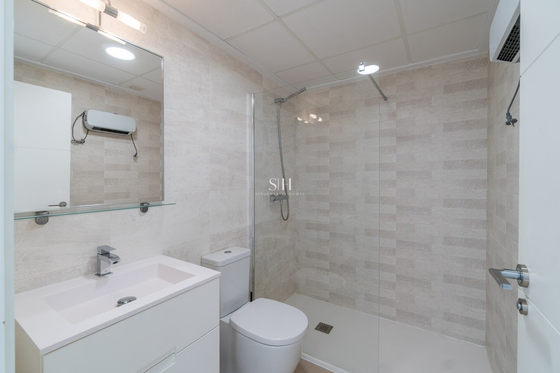Reventa - Bungalow - Vista Bella Golf Resort - Inland