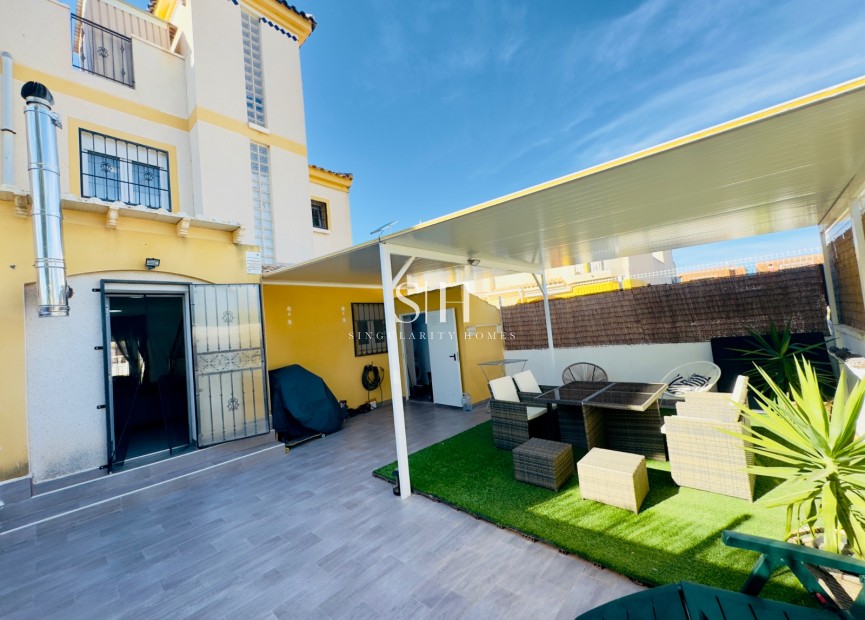 Reventa - Casa - Guardamar del Segura - EL RASO