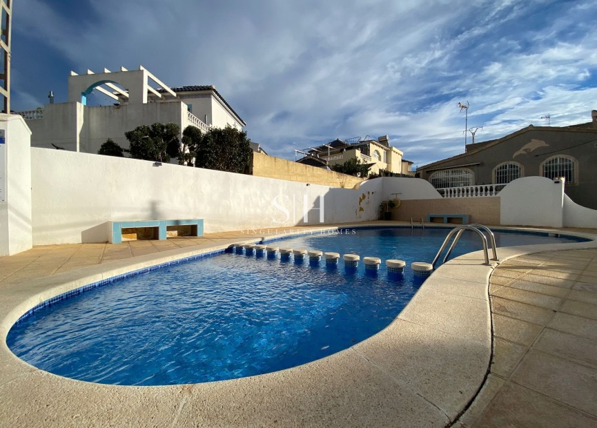 Reventa - Casa - Los Balcones - Costa Blanca