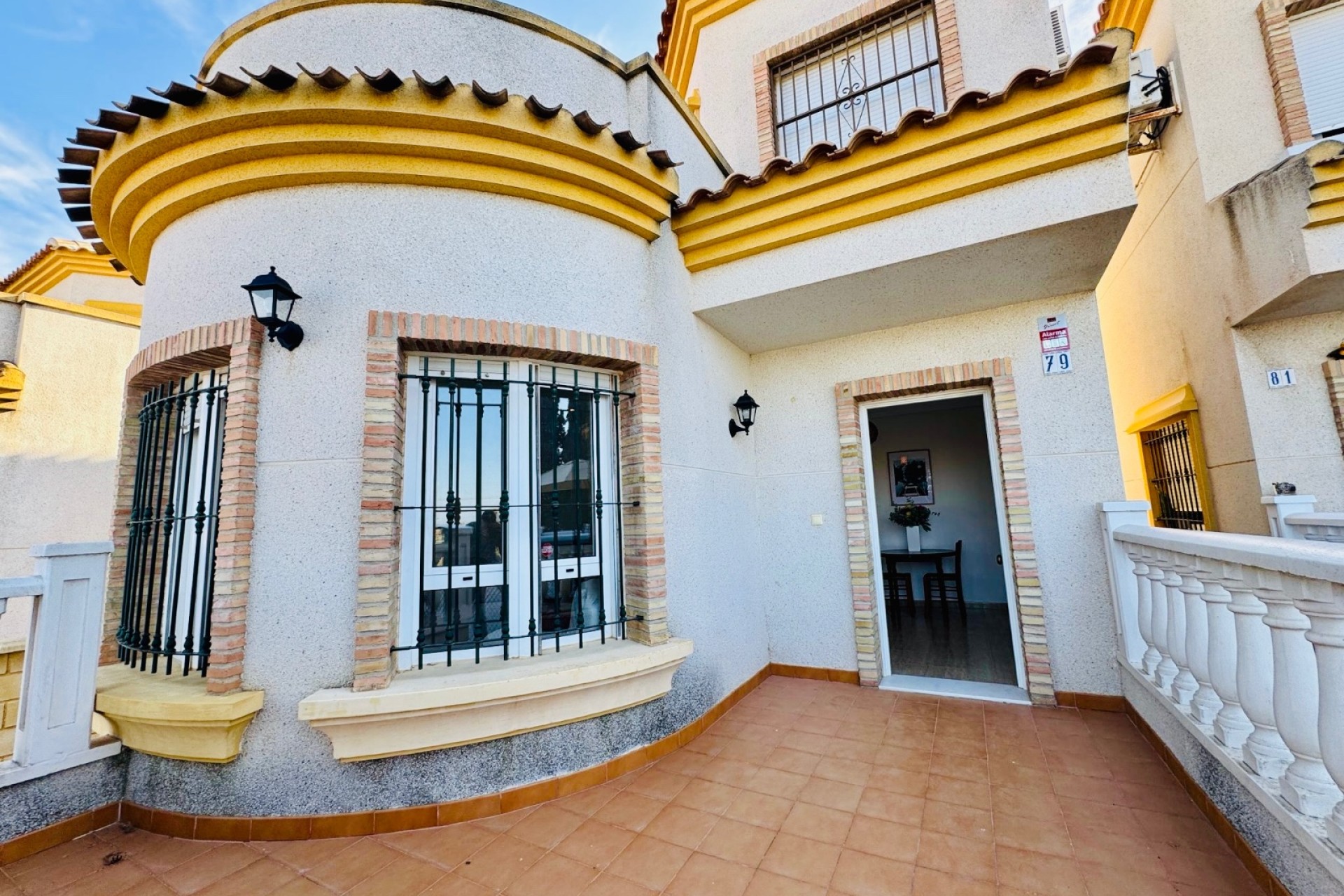 Reventa - Casa - Los Montesinos - La Herrada