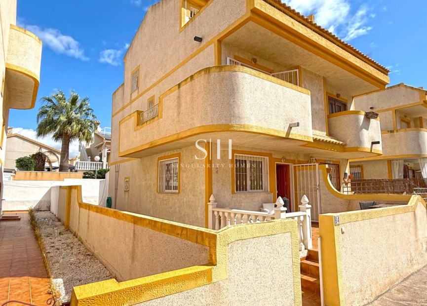 Reventa - Casa - Orihuela Costa - Costa Blanca