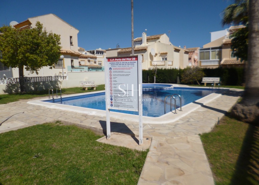 Reventa - Casa - Orihuela Costa - Costa Blanca