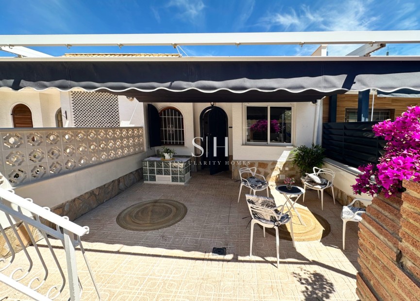 Reventa - Casa - Orihuela Costa - Costa Blanca