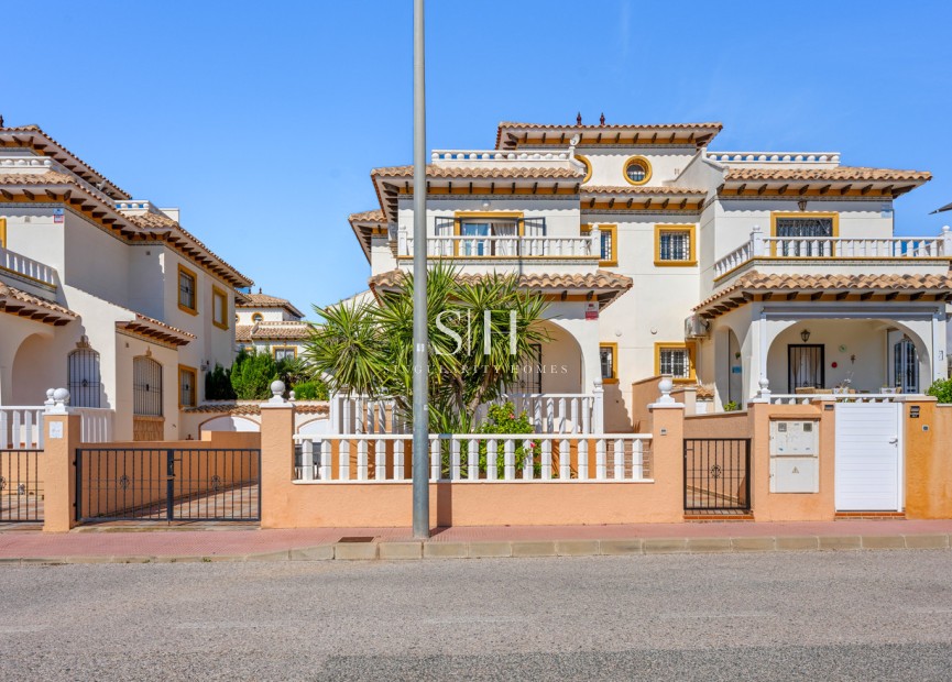 Reventa - Casa - Orihuela Costa - Costa Blanca