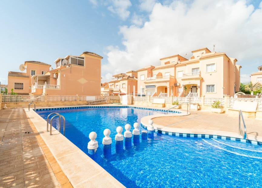 Reventa - Casa - Orihuela Costa - La Zenia
