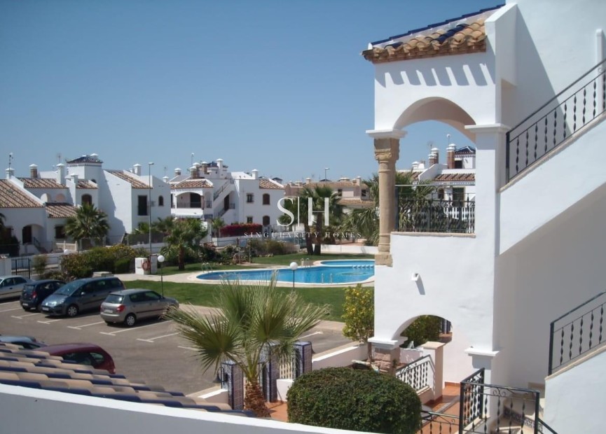 Reventa - Casa - Orihuela Costa - PAU 8