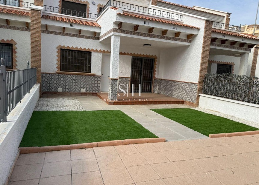 Reventa - Casa - San Miguel de Salinas - Ciudad de las comunicaciones