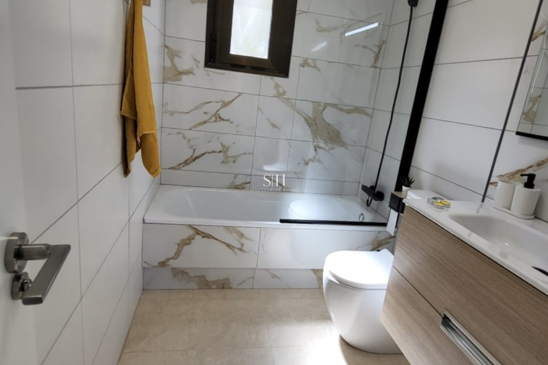 Reventa - Casa - San Miguel de Salinas - Inland