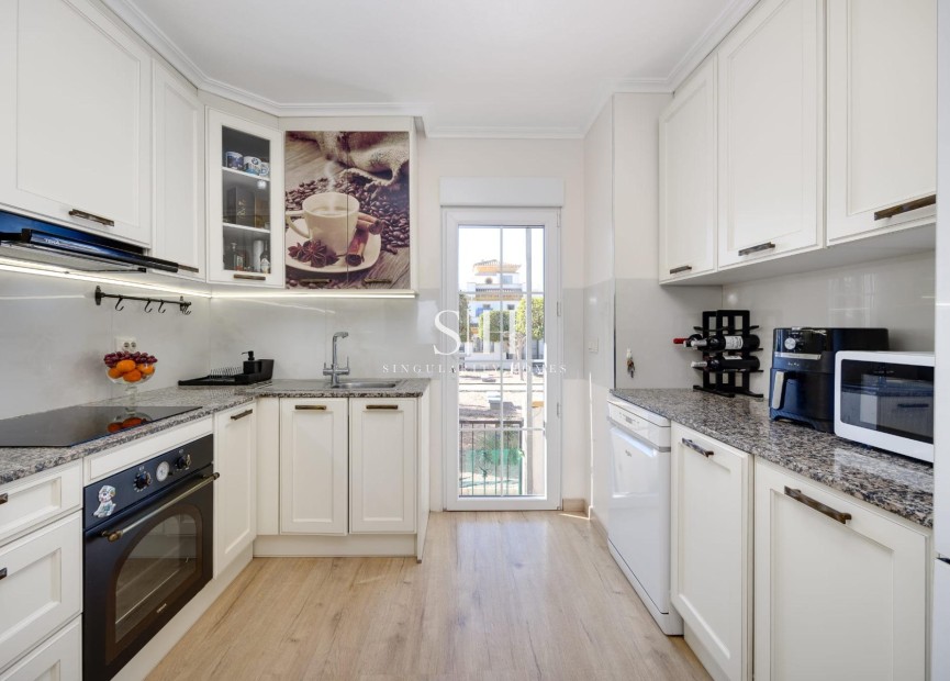 Reventa - Casa - Torrevieja - aguas nuevas