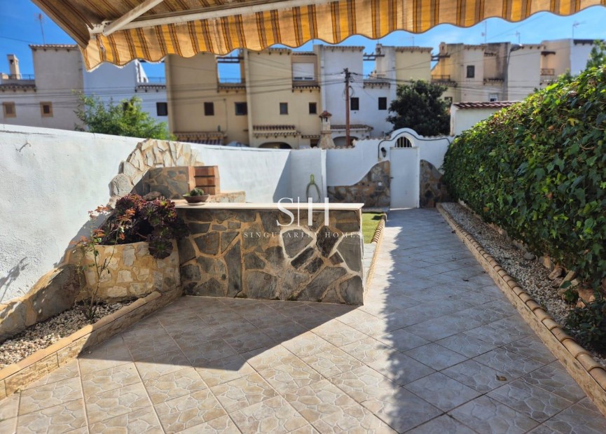 Reventa - Casa - Torrevieja - Los balcones