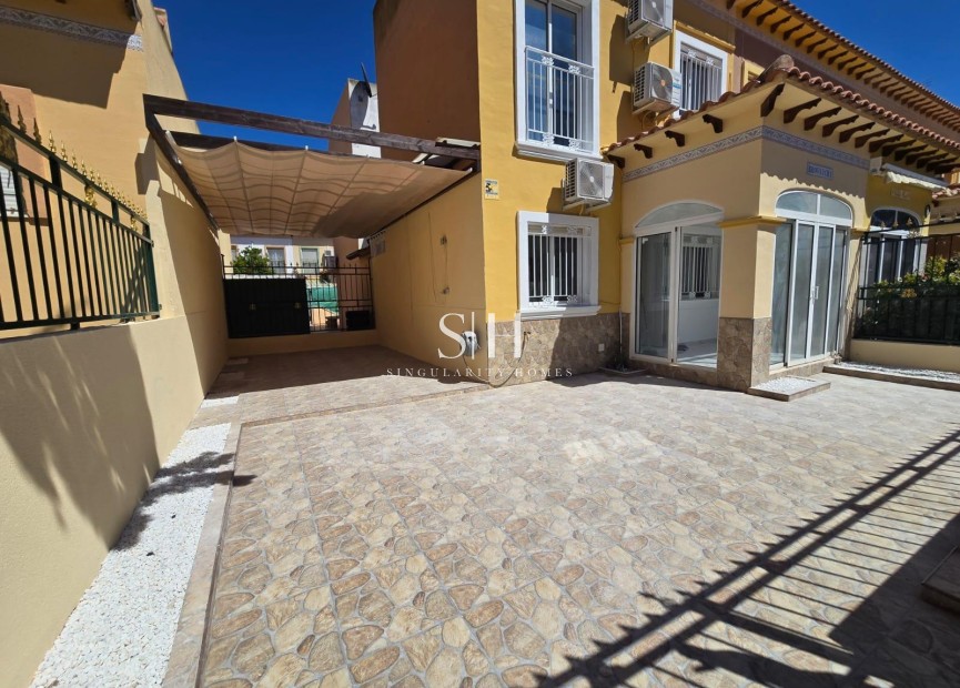 Reventa - Casa - Torrevieja - Torretas