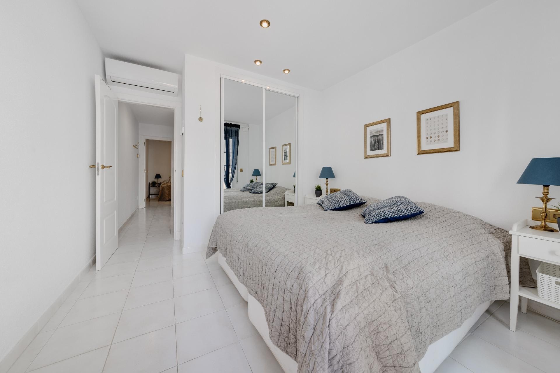 Reventa - Duplex - Torrevieja - Playa de los Locos