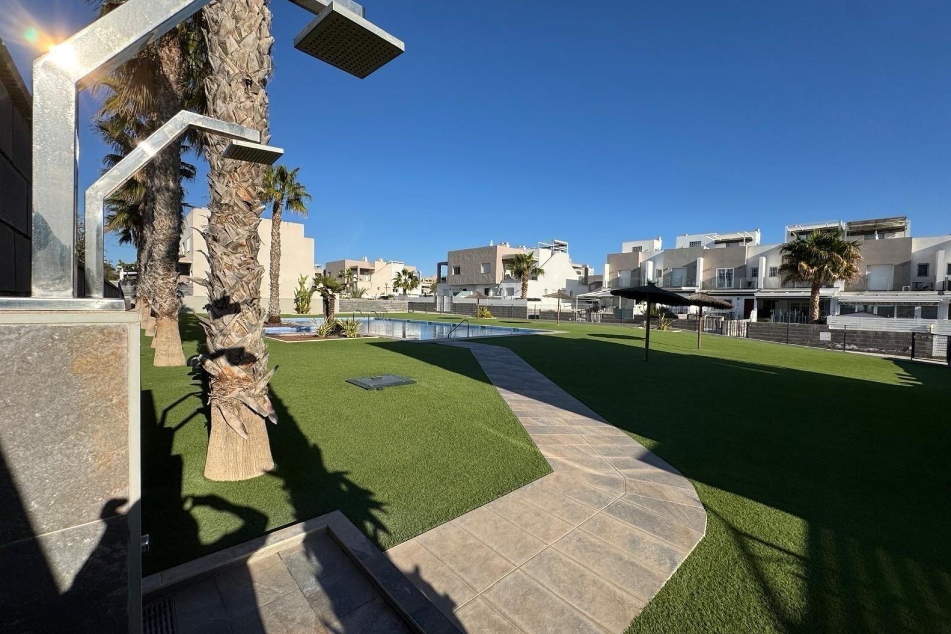 Reventa - Town House - Torrevieja - aguas nuevas