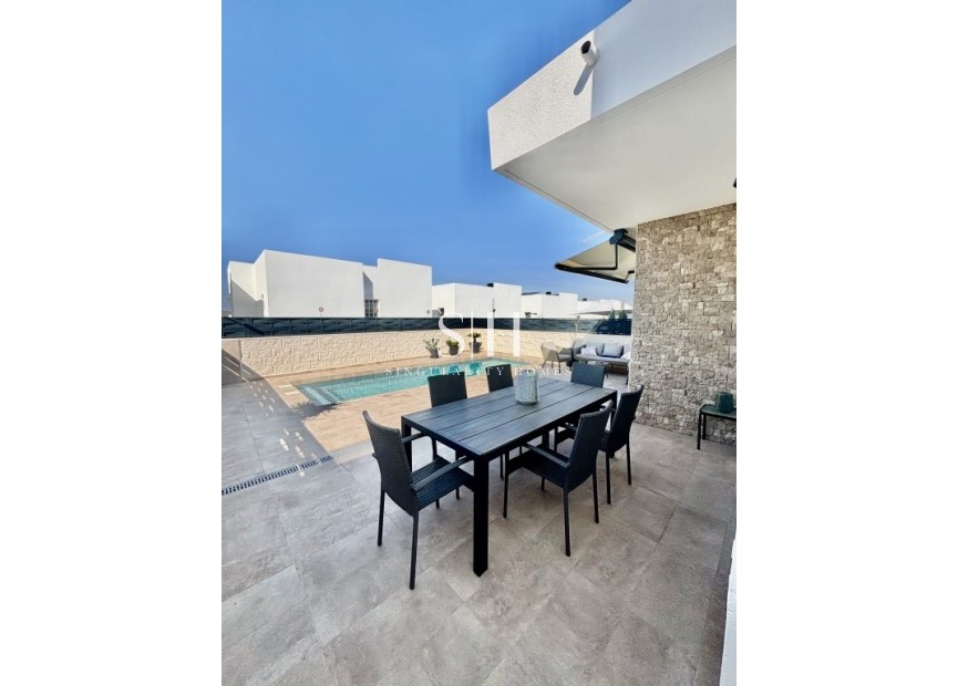 Reventa - Villa - Benijofar - Costa Blanca