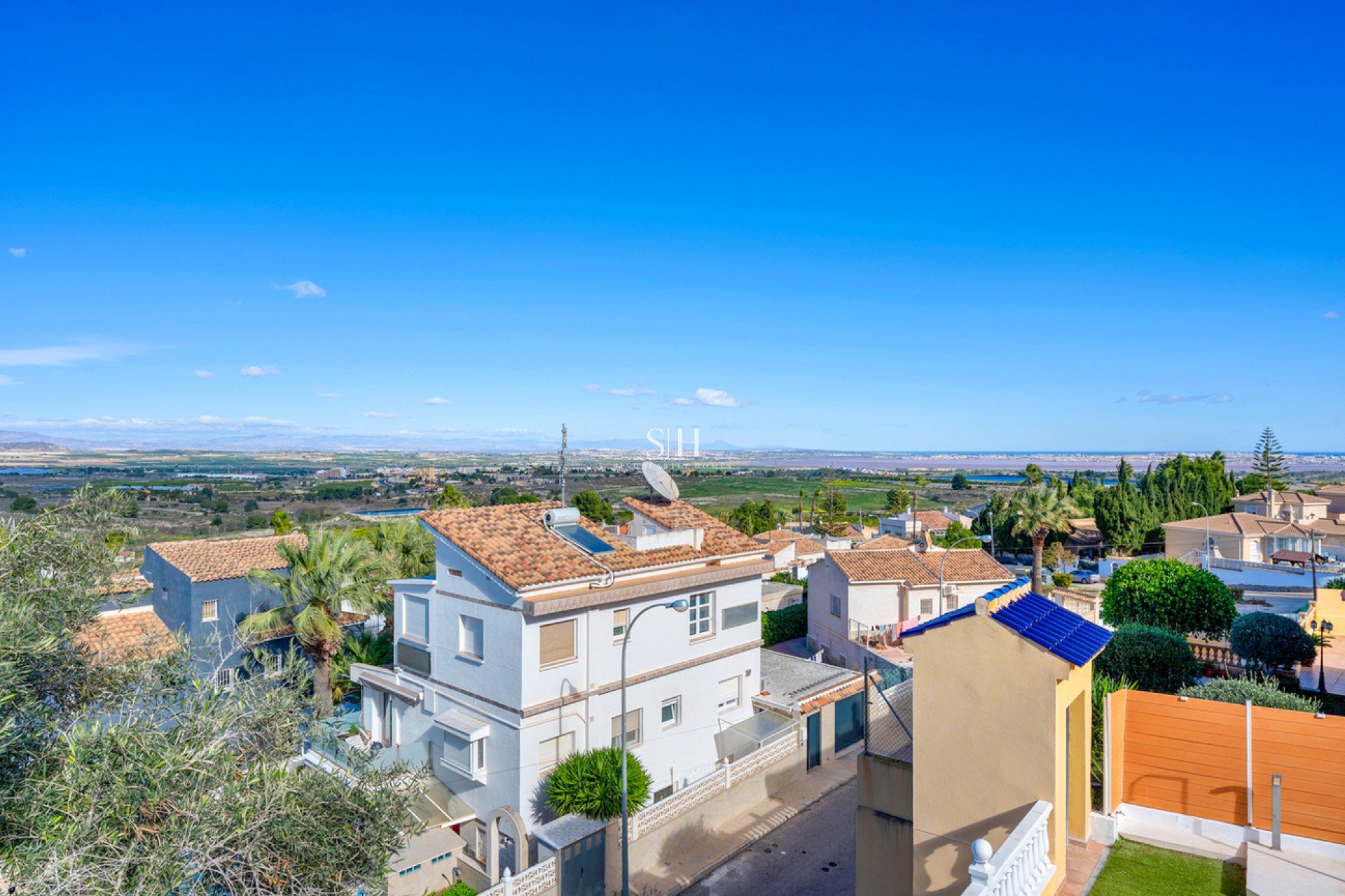 Reventa - Villa - Ciudad De Las Comunicaciones - Costa Blanca