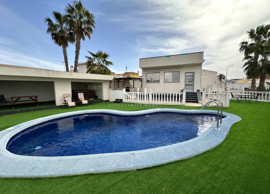 Reventa - Villa - Ciudad Quesada - Costa Blanca