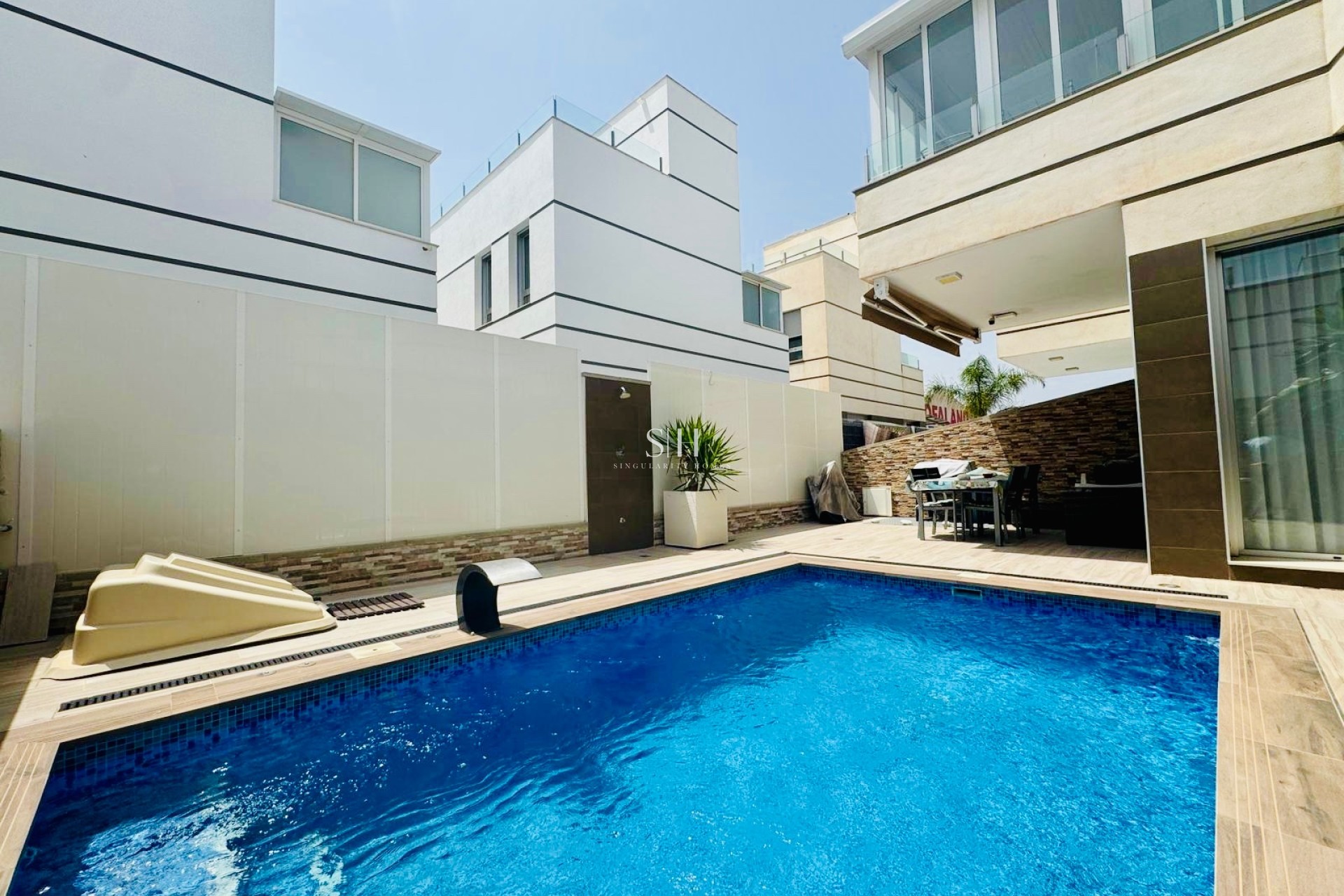 Reventa - Villa - Ciudad Quesada - Dona Pepa