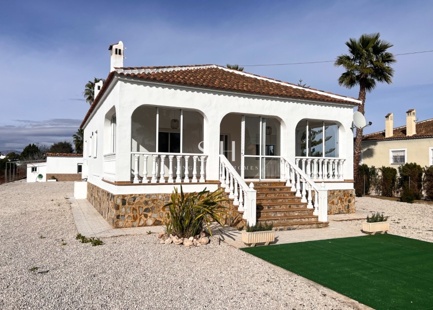 Reventa - Villa - Dolores